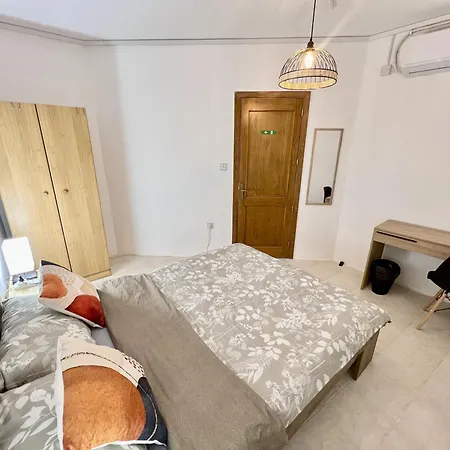 Be Happy Three-bedroom * St Paul's Bay