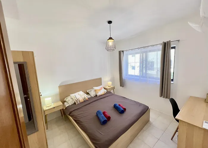 Be Happy Three-bedroom Apartament St Paul's Bay